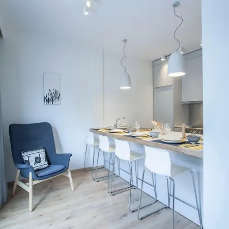 Kanonika Homes Appartement