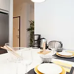 Kanonika Homes City Apartment *